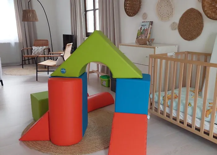 Familienfreundliche Mit Garten