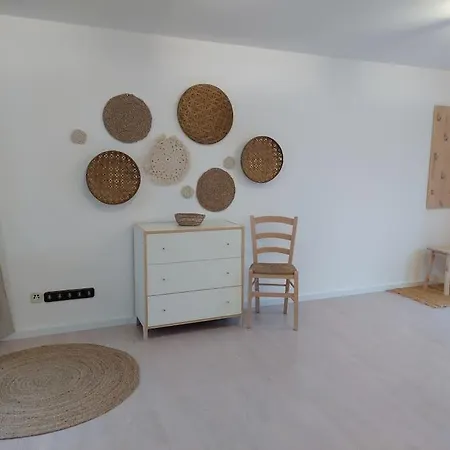 Familienfreundliche Mit Garten Apartment Cadolzburg