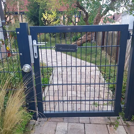 Apartment Familienfreundliche Mit Garten Cadolzburg