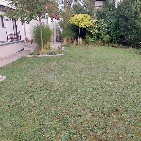 Familienfreundliche Mit Garten * Cadolzburg